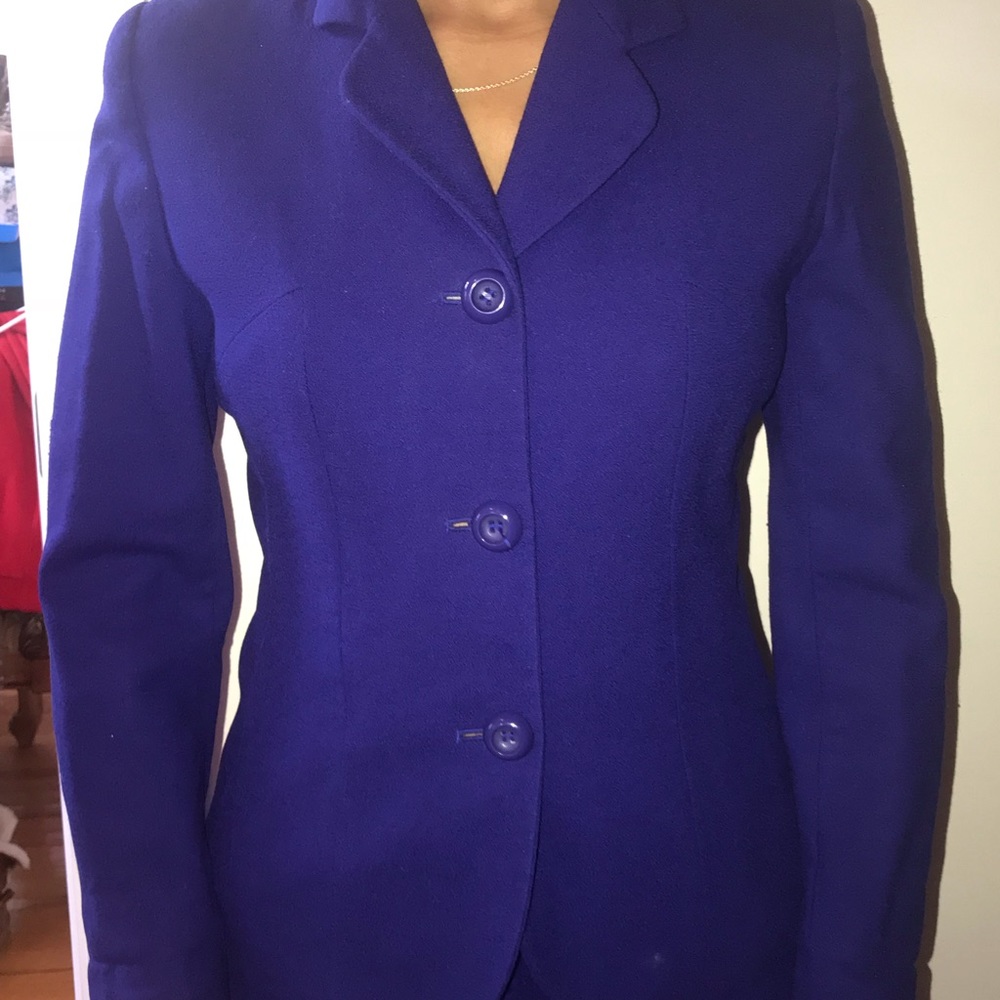 Women’s Pants Suite